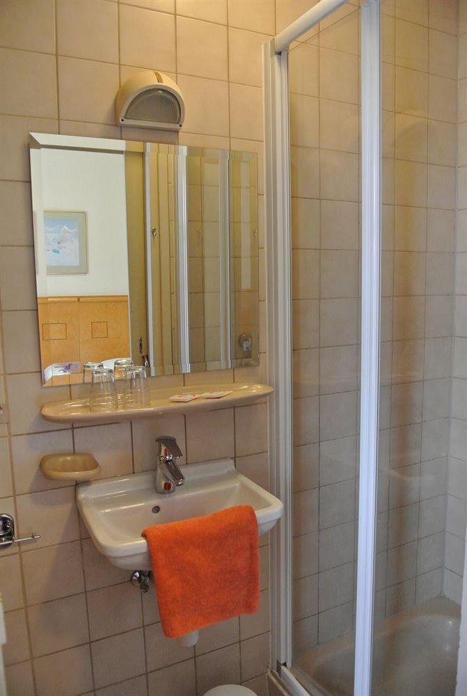 Hotel 2000 Valkenburg 3*