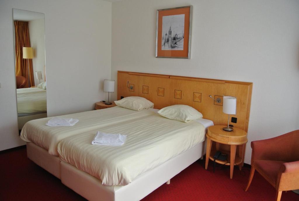 2000 Valkenburg Hotel